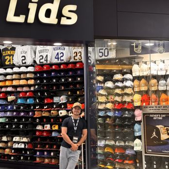 Lids Sportswear Retail - Sports Wear Near Me - San Mateo, California Lids Sportswear Retail - Sports Wear Near Me - San Mateo, California