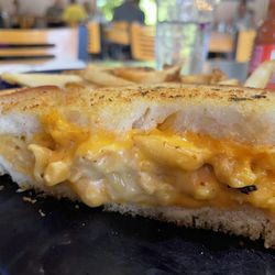 Connie's Cafe - Mac n Cheese Sandwhich (can't remember the name!)