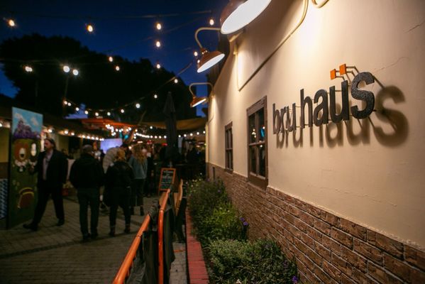 Brat Haus by null