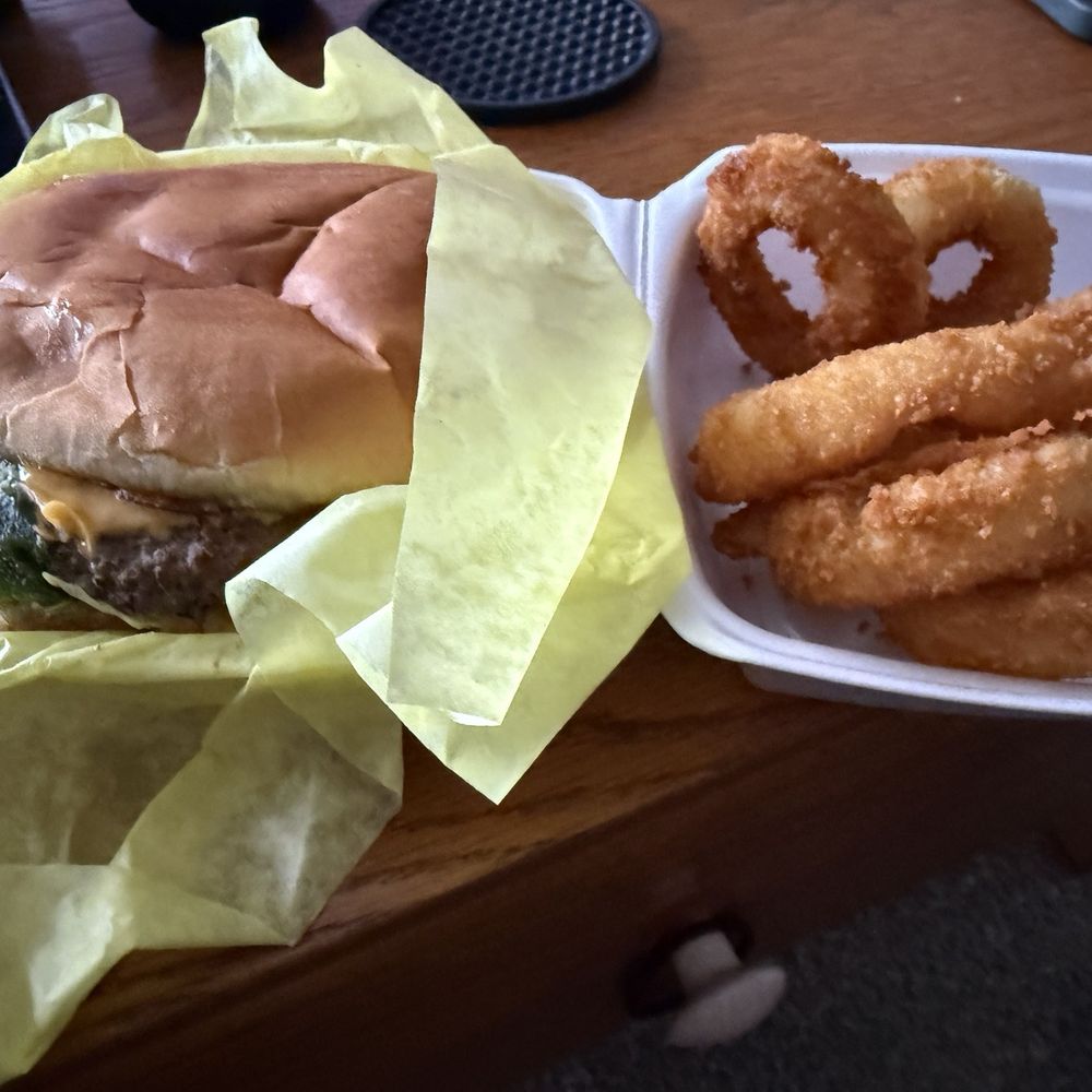 Texas Hamburger Company - Classic Hamburger Combo - Burgers Near Me - San Antonio, Texas Texas Hamburger Company - Classic Hamburger Combo - Burgers Near Me - San Antonio, Texas