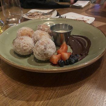 LouVino OTR - Beignet - Wine Bars Near Me - Cincinnati, Ohio