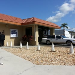 Touch of Class Car Wash - Small and cozy