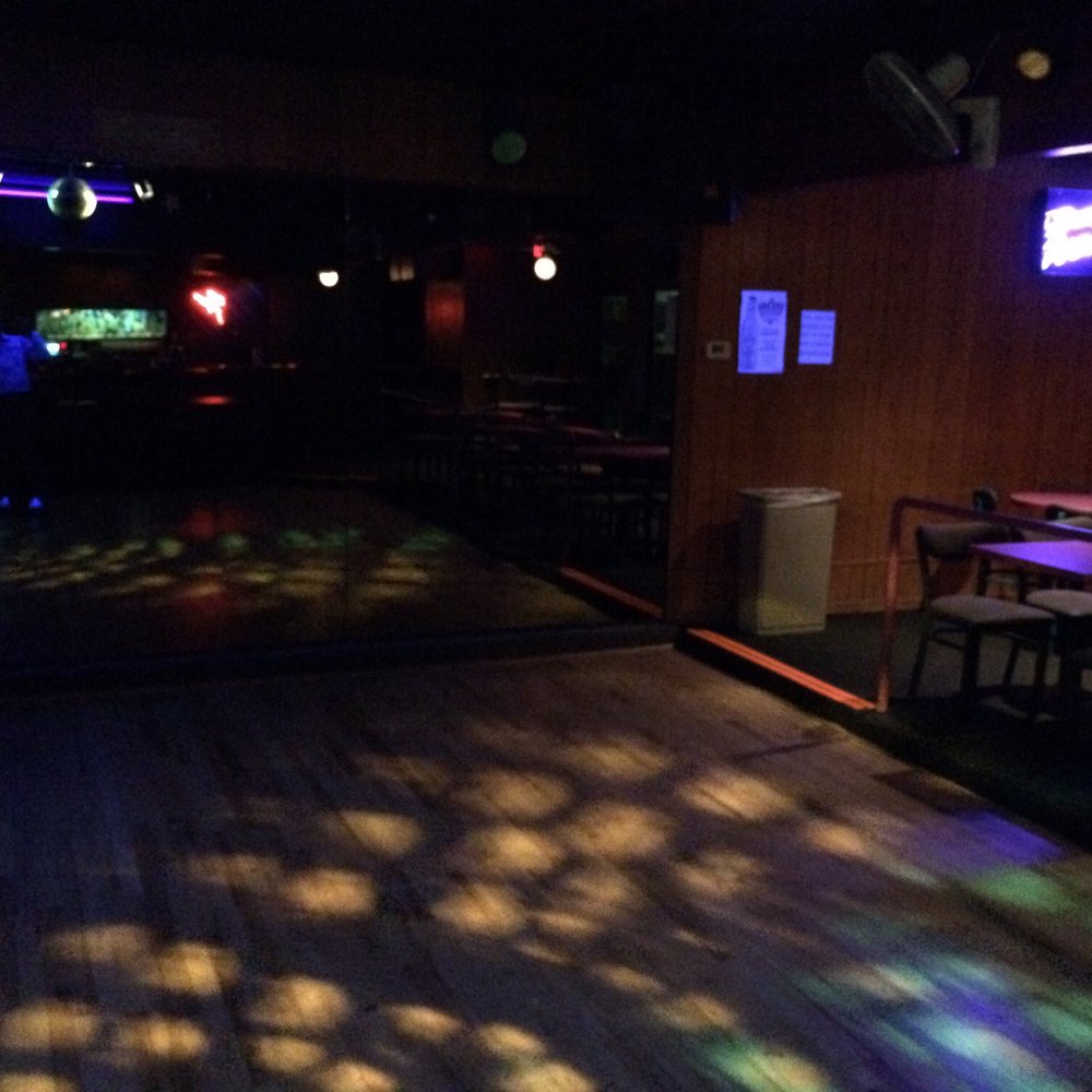 Denny Arthur's - a dance floor in the dark - Bars Near Me - Urbandale, Iowa