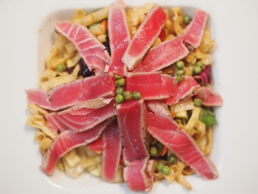 HakkaChow - Asian Eats by null