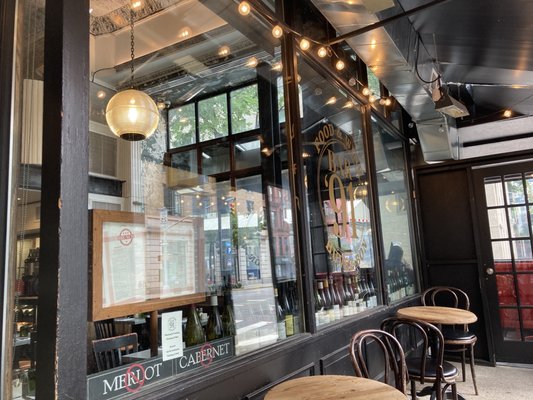 Eli's Essentials And Wine Bar by null