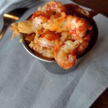Lafayette's Music Room - Side of crawfish - Music Venues Near Me - Memphis, Tennessee