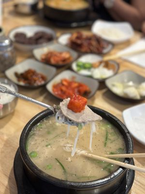 Jinsol Gukbap Buena Park (진솔국밥 부에나팍) by null