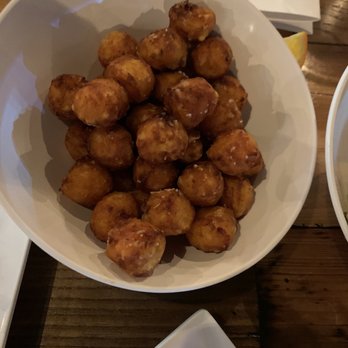 Skyline Kitchen & Vine - Sweet potato tots (weird no dipping sauce?) - New American Near Me - Reno, Nevada Skyline Kitchen & Vine - Sweet potato tots (weird no dipping sauce?) - New American Near Me - Reno, Nevada