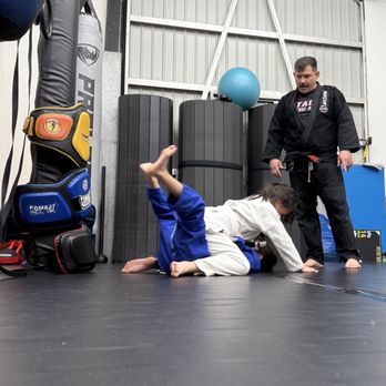Matadero Jiu Jitsu Academy - become great - Brazilian Jiu-jitsu Near Me - Brea, California Matadero Jiu Jitsu Academy - become great - Brazilian Jiu-jitsu Near Me - Brea, California
