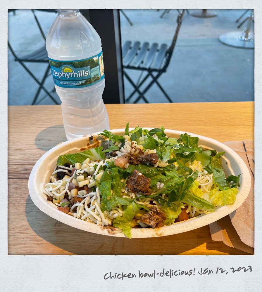 CHIPOTLE MEXICAN GRILL Updated July 2024 47 Photos & 76 Reviews