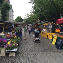 Wochenmarkt Seelower Straße - Mächtig was los hier am Samstagmorgen... :)