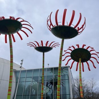 Chihuly Garden and Glass - Art Museums Near Me - Seattle, Washington Chihuly Garden and Glass - Art Museums Near Me - Seattle, Washington
