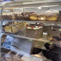 Aviv Cakes & Bagels