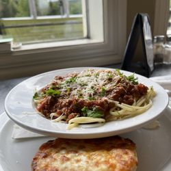 The Hills Restaurant - Spaghetti (today's special)