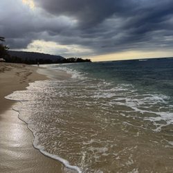 Polo Beach - Waves coming in with some storm clouds
