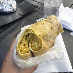 KT Caribbean Cuisine - Chicken curry roti