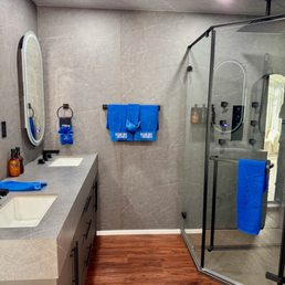 The luxurious bathroom