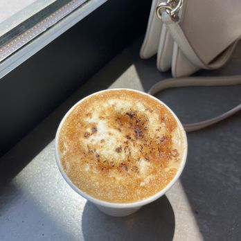 Mostra Coffee - Yummy yum crème brûlée latte - Coffee & Tea Near Me - San Diego, California