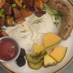 Living Sky Cafe - Classic Brekkie