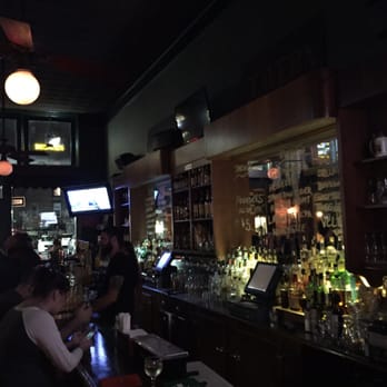 Puffy's Tavern - people sitting at the bar - Bars Near Me - New York, New York Puffy's Tavern - people sitting at the bar - Bars Near Me - New York, New York