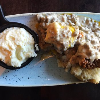 Grace & Grit - Fried chicken biscuit with gravy and grits - Southern Near Me - Mount Pleasant, South Carolina Grace & Grit - Fried chicken biscuit with gravy and grits - Southern Near Me - Mount Pleasant, South Carolina