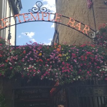 The Temple Bar - Pubs Near Me - Dublin, D