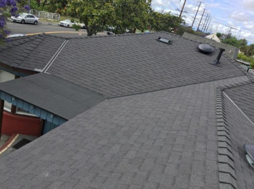 Slide of Universal Builders