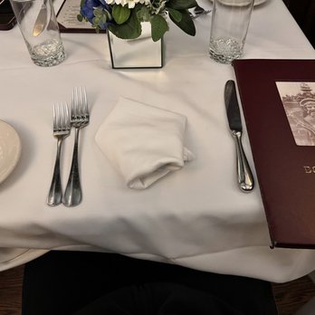 Bobby Van's Steakhouse - Table setting - Steakhouses Near Me - New York, New York