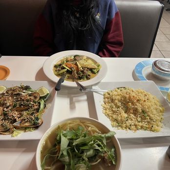 Tu’s Kitchen - Vietnamese Near Me - Broomfield, Colorado Tu’s Kitchen - Vietnamese Near Me - Broomfield, Colorado
