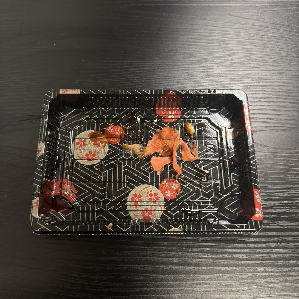Fleurichi Express Sushi - Rainbow Roll (10 Pieces) - Sushi Bars Near Me - Clovis, California