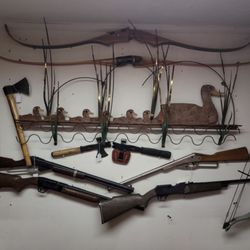 Bennett's Antiques & Collectables