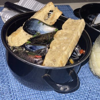 Primo Waterfront - Mussels - Italian Near Me - Newburgh, New York Primo Waterfront - Mussels - Italian Near Me - Newburgh, New York