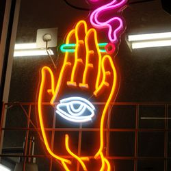 Tobacco Hut - LED sign