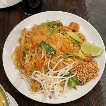 Thai Thani Restaurant - Pad Thai - Thai Near Me - Walnut Creek, California