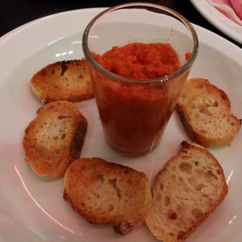Fluctuat Nec Mergitur - Tartinades (caviar de tomate) succinct mais très bon! - Bars Near Me - Paris, 75