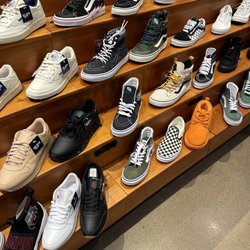 Champs Sports