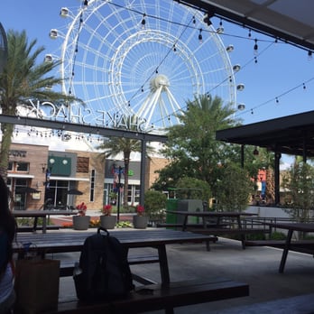Shake Shack I-Drive - View from outside seating area - Ice Cream & Frozen Yogurt Near Me - Orlando, Florida Shake Shack I-Drive - View from outside seating area - Ice Cream & Frozen Yogurt Near Me - Orlando, Florida