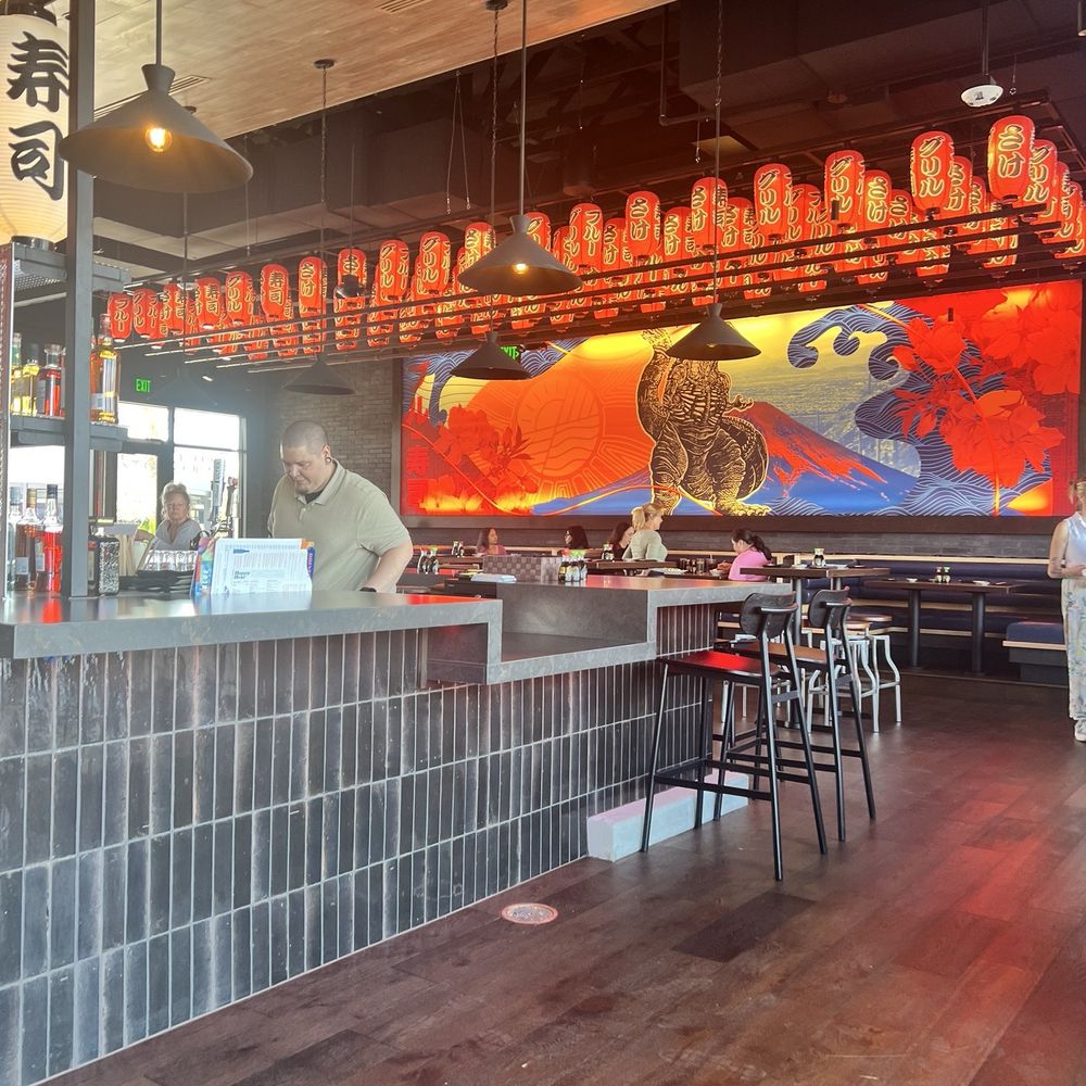 Blue Sushi Sake Grill - Sushi Bars Near Me - Surprise, Arizona