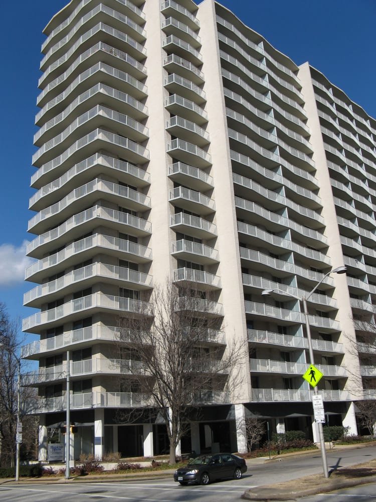 DECAMPS ORTHODONTICS Updated July 2024 110 W 39th St, Baltimore