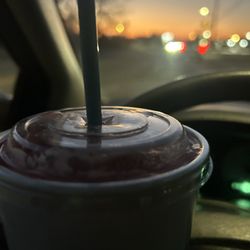 Nothing like a Jetty Punch (Strawberry Banana) smoothie in the morning.