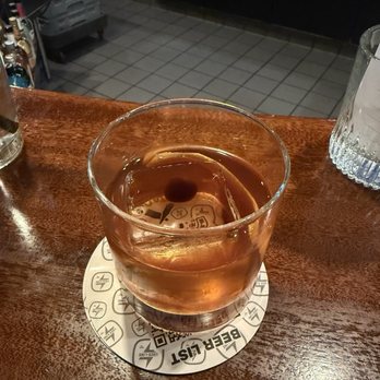 Kip's Irish Pub - Old fashioned - Irish Near Me - St Louis Park, Minnesota