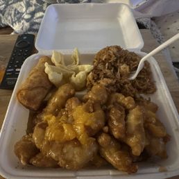 Orange Chicken (dinner) Orange Chicken (dinner)