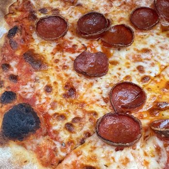 Ben's pizza - Pepperoni pizza - Pizza Near Me - Miami, Florida