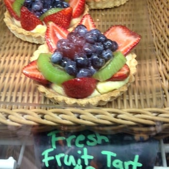 Aria Bakery - Fruit Tart - Bakeries Near Me - Murphys, California
