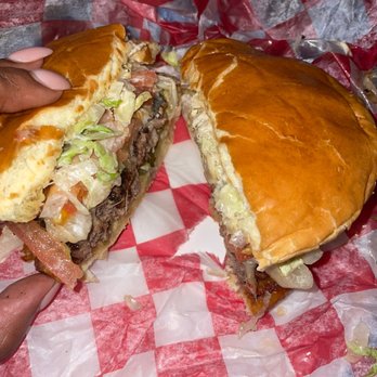 LA Burgers & Daiquiris - 3rd ward burger - Cajun/Creole Near Me - Houston, Texas LA Burgers & Daiquiris - 3rd ward burger - Cajun/Creole Near Me - Houston, Texas