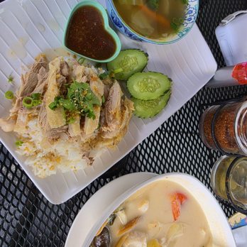 Pattaya Thai - chicken and tom ka combo - Thai Near Me - Honolulu, Hawaii Pattaya Thai - chicken and tom ka combo - Thai Near Me - Honolulu, Hawaii