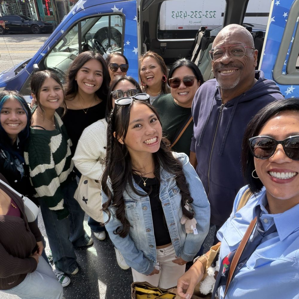 Access Hollywood Tours - Bus Tours Near Me - Los Angeles, California