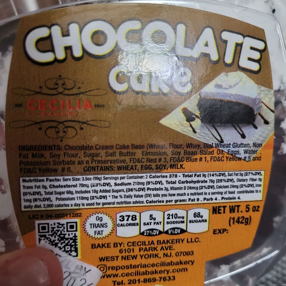 Cecilia Bakery - Ingredients in the "chocolate cake" - Bakeries Near Me - West New York, New Jersey