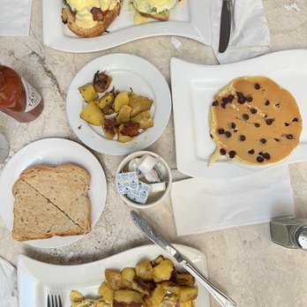 Alem - Breakfast & Brunch Near Me - Fort Lauderdale, Florida