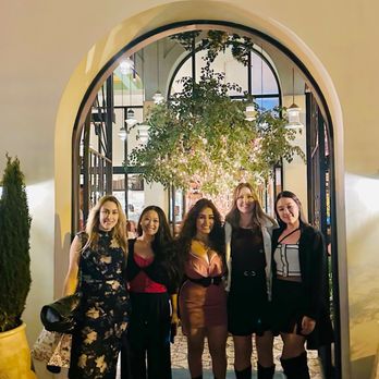 Marisi - Marisi, dinner with the ladies. - Italian Near Me - La Jolla, California